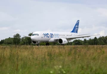 Российская замена Airbus и Boeing уже в небе: начались сертификационные испытания лайнера МС-21 с отечественными системами и двигателями ПД-14