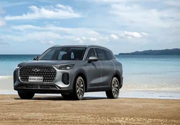 7 мест, 8-ступенчатый «автомат» и мощный 2,0-литровый мотор — 17,8 тыс. долларов. Представлен Chery Tiggo 8L Changhong Edition
