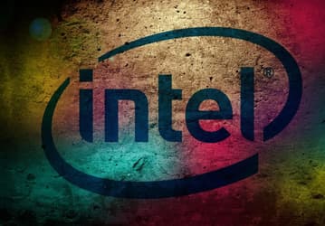 Intel повезло сохранить выручку, но чистый убыток достиг почти 3 млрд долларов. Компания отчиталась за второй квартал