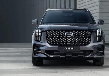 Новая версия «китайского Cadillac» в России: GAC GS8 GL получил 5-местный салон, 2,0-литровый турбомотор, японский 8-ступенчатый «автомат», полный привод и отличное оснащение