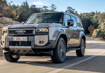 Toyota вновь вошла в топ-10 российского авторынка, Geely Monjaro и Belgee X50 нарастили продажи