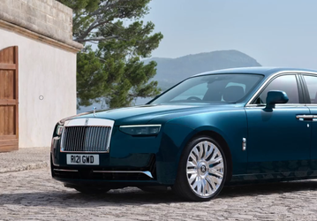 Zeekr обделили: на Ozon продают машины уже 46 брендов, от Lada до Rolls-Royce. Названы самая дешёвая и дорогая модели