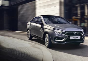 Lada Vesta обогнала Haval Jolion и Chery Tiggo 7 Pro Max: какие ещё машины с «автоматом» выбирают россияне
