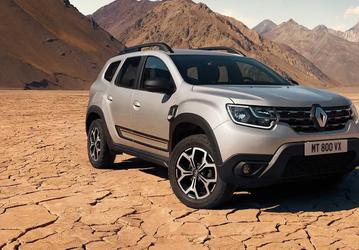 В России начали предлагать Renault Duster из Объединенных Арабских Эмиратов: машины с простым атмосферным мотором — за 2,7 млн рублей
