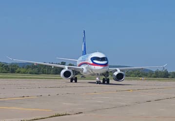 6 тыс. км за 8 часов: уже второй опытный самолет SJ-100 с российскими двигателями ПД-8 перелетел через всю страну