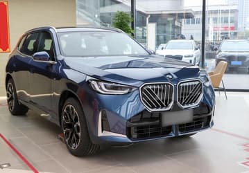 Новые BMW X3 Long 2025 уже в России: удлинённая база и цена почти вдвое ниже, чем у европейской версии