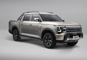 В России стартуют официальные продажи нового пикапа Nissan: Oting Z9 получил двигатель от Mitsubishi и «автомат» от BMW