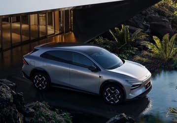 Гораздо дешевле, чем Tesla Model Y и Xiaomi YU7: новый хит — за несколько минут более 10 000 человек оплатили предзаказы на Xpeng G7