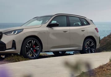BMW — лидер большой немецкой тройки в России, но теперь 30% новых BMW в РФ — из Китая