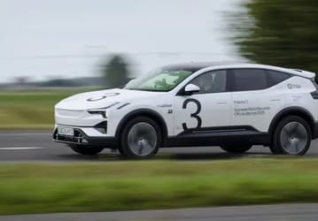 Серийный электромобиль Polestar 3 установил мировой рекорд дальности хода — почти 1000 км на одном заряде