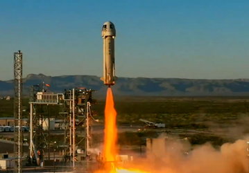 «Вид нашей хрупкой планеты из космоса объединяет всех, кто его видит». Blue Origin отправила криптомиллиардера Джастина Сана и ещё пятерых в суборбитальный полёт