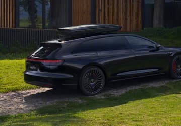 Крутая замена Skoda Superb и Volkswagen Passat от Huawei — 328 тыс. юаней (3,64 млн рублей). Стартовали предпродажи универсала Stelato S9T с запасом хода 1300 км
