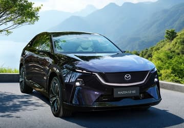 Новейший кроссовер Mazda EZ-60 запущен в серийное производство: экран 5К, гибридная система на 260 л.с. и 38 тысяч предзаказов