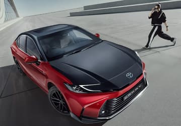 Toyota Camry добавили стиля: представлена Toyota Camry Sprint Edition