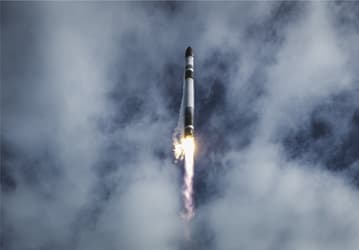 Rocket Lab провела 70-й запуск Electron: новый мировой рекорд малых ракет