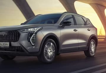 Дилеры устроили распродажу популярного кроссовера Haval Jolion — цены на 100-200 тыс. рублей ниже рекомендованных