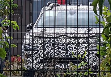 Совершенно новый &laquo;Москвич&raquo; засняли вживую