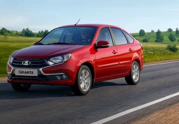 Granta и Vesta уже не тянут: продажи новых автомобилей Lada принесли АвтоВАЗу в 2025 году 37,1 млрд рублей, хотя год назад было 44,2 млрд рублей