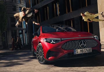 Mercedes-Benz будущего представили в России с мощностью 354 л.с.: новейший Mercedes-Benz CLA — первая модель с собственной операционной системой MB.OS