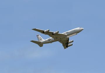 Эти спутники заменят самолёты Northrop Grumman E-8 Joint STARS. США запустят новую группировку