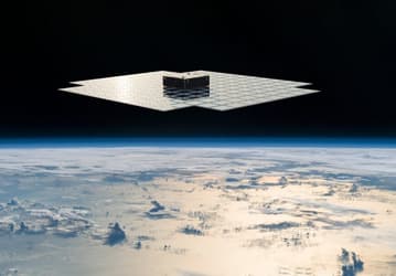 AST SpaceMobile бросает вызов Starlink: 1,5 миллиарда долларов и 60 спутников 5G