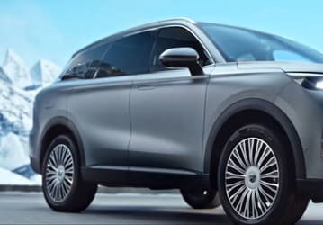2,0-литровый мотор, полный привод и «автомат»: рассекречен флагманский кроссовер Tenet T9, который будут собирать на бывшем российском заводе Volkswagen