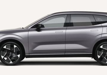Совершенно новый Volvo XC70 уже можно забронировать в России: 6,3 млн рублей за 462 л.с., полный привод и отличное оснащение