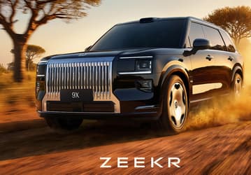 Конкурент Bentley Bentayga и Rolls-Royce Cullinan от Zeekr едет в Россию — дешево. Продажи Zeekr 9X стартуют осенью, названа цена