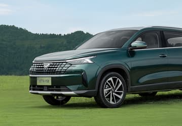 «Китайский Volkswagen» на платформе Skoda Karoq с 6-ступенчатым «автоматом»: продажи Jetta VS8 стартуют 5 сентября, цена по предзаказу — всего 99 тыс. юаней (1,15 млн рублей)
