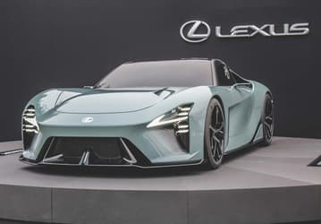 Lexus представила крутой суперкар Sport Concept: под капотом V8 — и никакого электричества