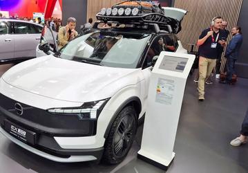 Volvo EX30 Cross Country представлен в Европе