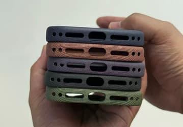 «Слишком много отверстий». Чехлы для iPhone 17 Pro из нового материала показали вживую