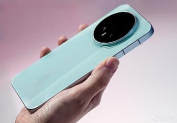 Honor Magic 8 очень сильно опережает Xiaomi 17 Pro, да и нагревается меньше. Появилось сравнение флагманов на Snapdragon 8 Elite Gen 5 в AnTuTu 