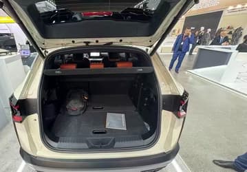В Белоруссии впервые показали Lada Azimut