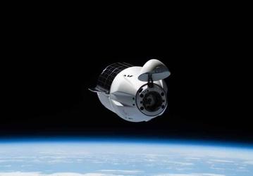 SpaceX Dragon «прокатил» МКС на своих двигателях после неудачной попытки коррекции орбиты станции