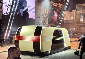 Tesla готовит Robotaxi для людей с ограниченными возможностями.