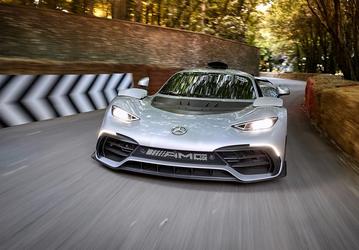 В России продают редчайший Mercedes-Benz AMG One почти за полмиллиарда рублей