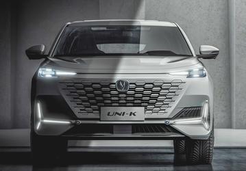 Changan переписала цены на кроссоверы CS35 Plus, Uni-K, Uni-T и пикап Hunter Plus: все они подешевели