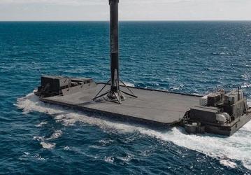 «Поблагодарите меня позже». Илон Маск анонсировал морское судно для Starship