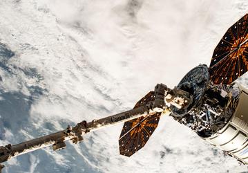 Стыковка нового корабля Cygnus XL с МКС откладывается из-за проблем с двигателем