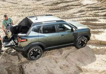 Duster превратился в четырехдверный пикап за 26 тыс. евро