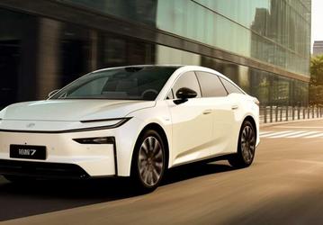 Вместо Camry: представлен большой седан Toyota bZ7 с технологиями Huawei и Xiaomi 