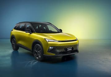 Бюджетный седан BAIC U5 Plus подорожал в России на 230 тыс. рублей, а кроссовер BAIC X55 подорожал сразу на миллион