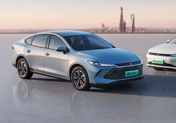 Машина для тех, кому ездить много и дешево. BYD Qin Plus Progressive за 79,8 тыс. юаней (1 млн рублей) проезжает 2055 км на баке бензина