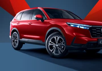 Honda CR-V — всего 138 тыс. юаней (1,6 млн рублей), Honda Civic — 90 тыс. юаней (1 млн рублей). В Китае устроили распродажу автомобилей Honda