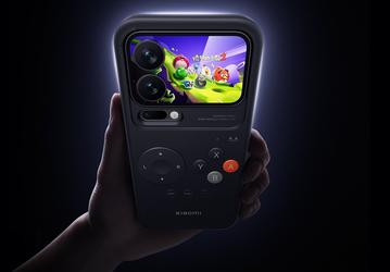 Уникальный чехол для Xiaomi 17 Pro с кнопками и батареей работает до 40 дней и предлагает Angry Birds 2, Sky Destroyer, Furball Runner и классическую «Змейку»