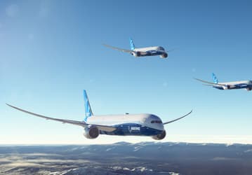 Большой самолёт — дешево. Китайцы распродают Boeing Dreamliner всего за 50 миллионов долларов за штуку