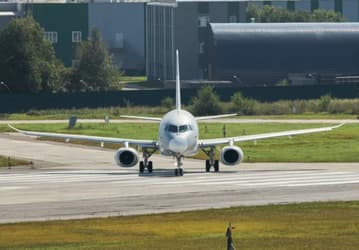 «Яковлев» переделал каркас SJ-100 для российских агрегатов