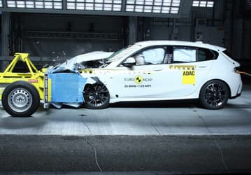 Неожиданный провал BMW 1 серии: всего четыре звезды в краш-тесте Euro NCAP