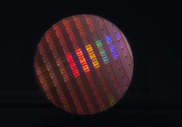 Intel начинает нахваливать техпроцесс 14A, до запуска которого ещё год-два